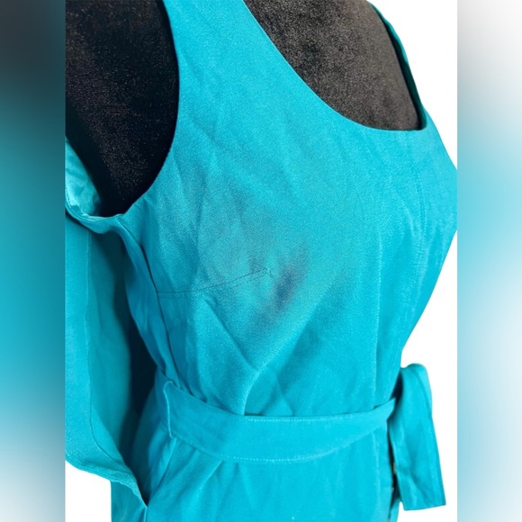 NWT Vince Camuto sleeveless teal dress. Pleated cape back. wrap sash belt. 2 - Picture 16 of 16